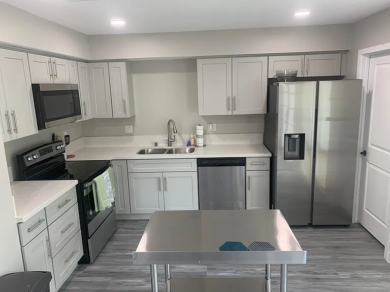 Willow Green Dr — Photo 10