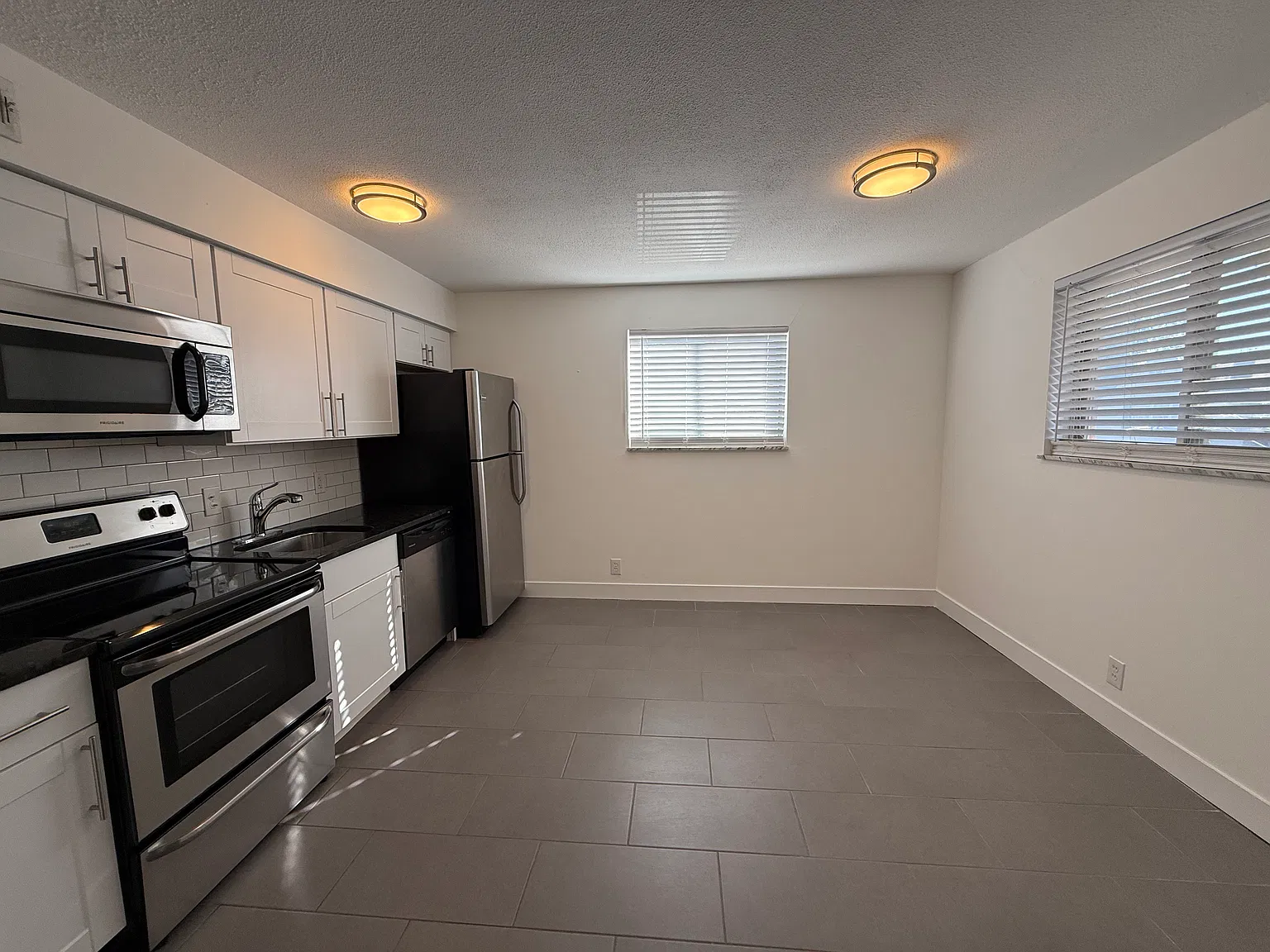1 bed, $895 — Photo 3