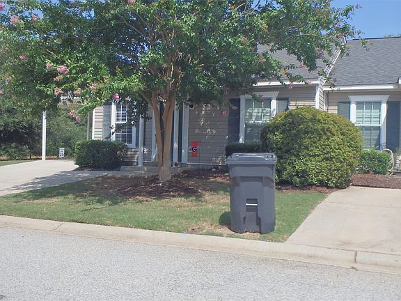 3rd image of 520 Southern Hills Dr