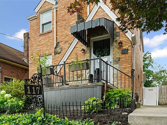2nd image of 117 Bronx Ave