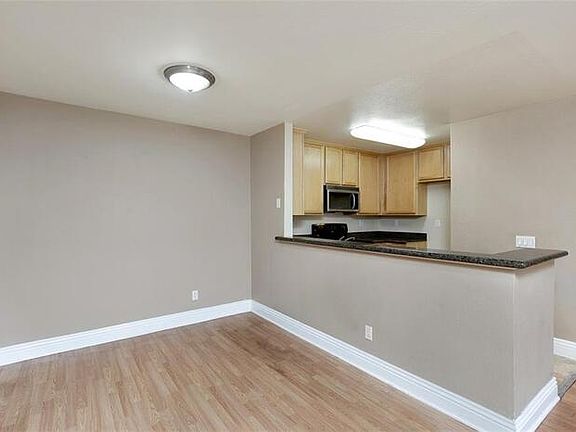 5th image of 2550 San Gabriel Way #G899
