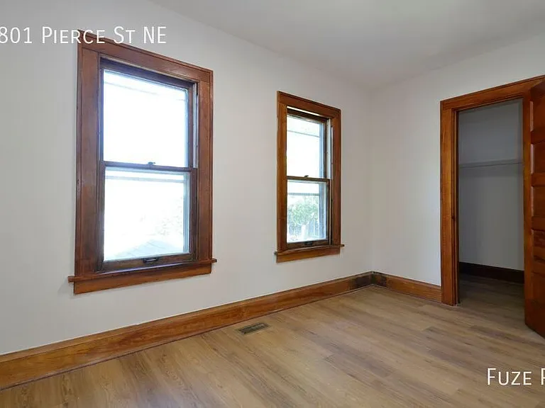 1801 Pierce St NE — Photo 17