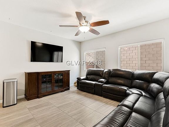 5th image of 6781 Byron Bay Ct