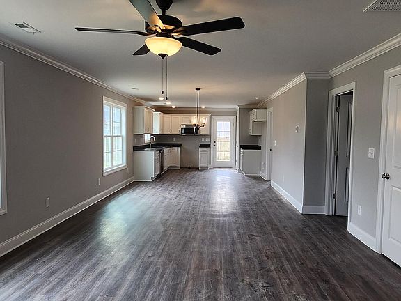 3rd image of 837 Sarah Rebecca Drive