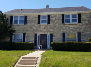 1621 S 54th St #4, Milwaukee, WI 53214