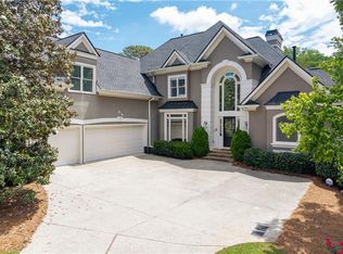 5860 Stoneleigh Dr, Suwanee, GA 30024