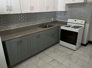 45 Treacy Ave FLOOR 2, Newark, NJ 07108