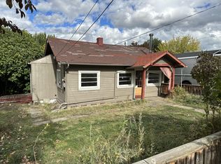 189 Ohio St, Ashland, OR 97520
