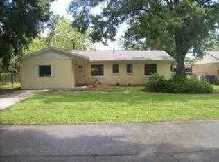 105 Lentz Rd, Brandon, FL 33510