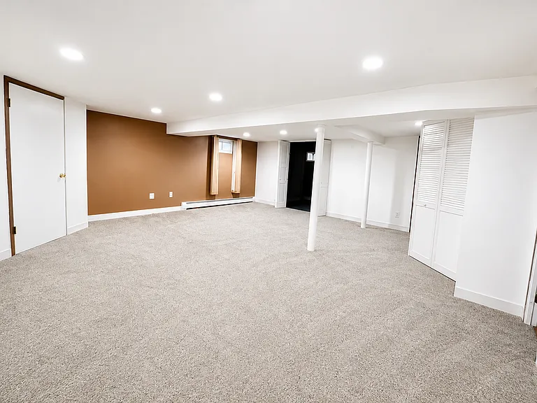 179 Eltingville Blvd #1 — Photo 14