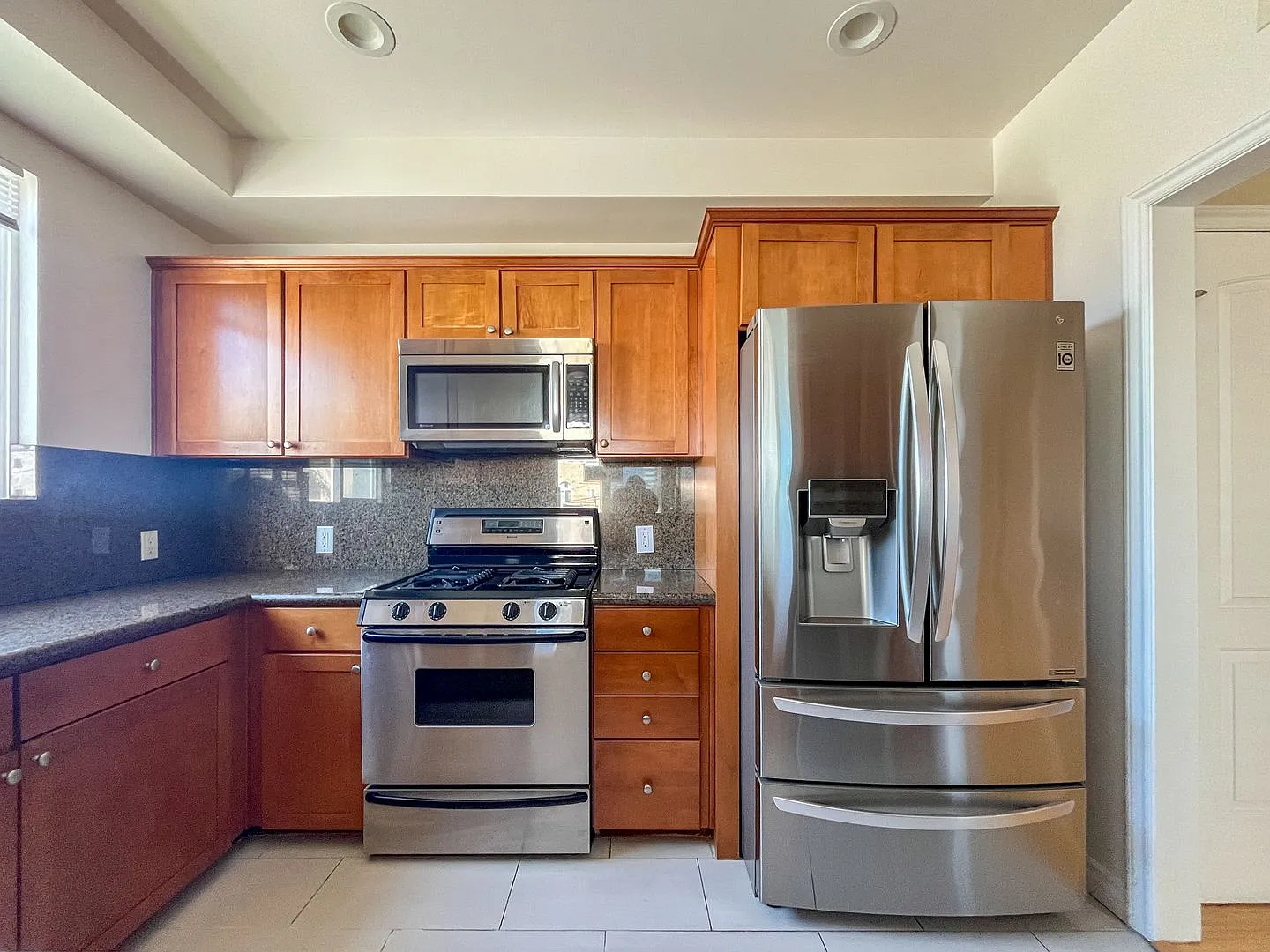 1241 S Westgate Ave — Photo 3