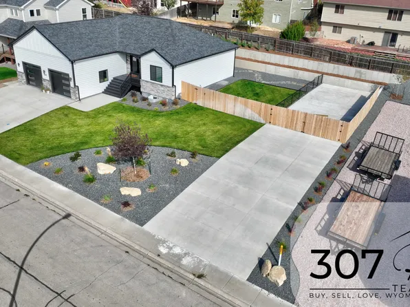4205 Silver Spur Ave, Gillette, WY 82718