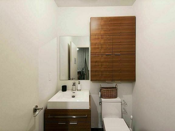 4th image of 90 S 1st St APT 1A