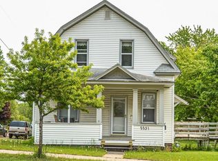 2231 3rd St #2, Eau Claire, WI 54703