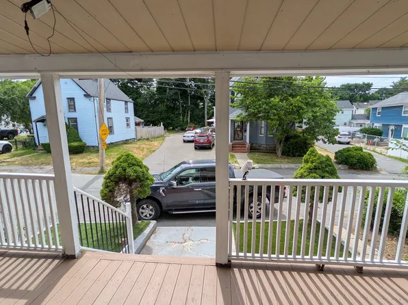 823 Canterbury St, Roslindale, MA 02131
