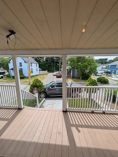 823 Canterbury St Photo 1