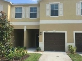 2233 Golden Falcon Dr, Ruskin, FL 33570