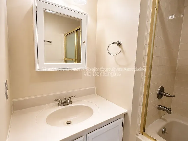 437 S Gallaher View Rd #7 — Photo 9
