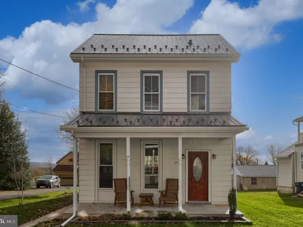 205 E Main St, Terre Hill, PA 17581