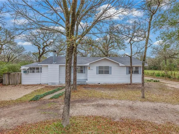 3755 W Villa Maria Rd, Bryan, TX 77807