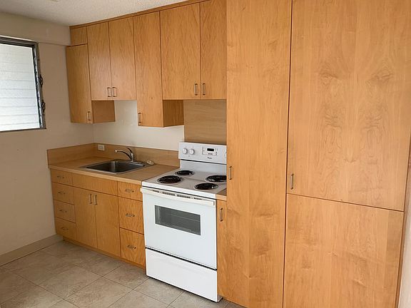 2nd image of 1830 Punahou St APT 44