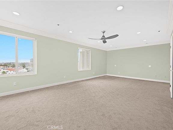 4th image of 200 N Catalina Ave #403