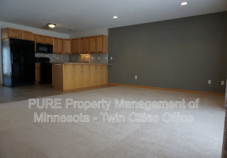 6376 Upper 13th St N — Photo 3
