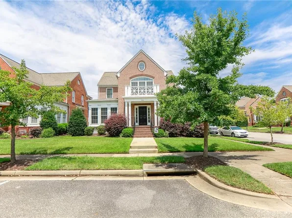 306 Mark Twain St N, Newport News, VA 23606