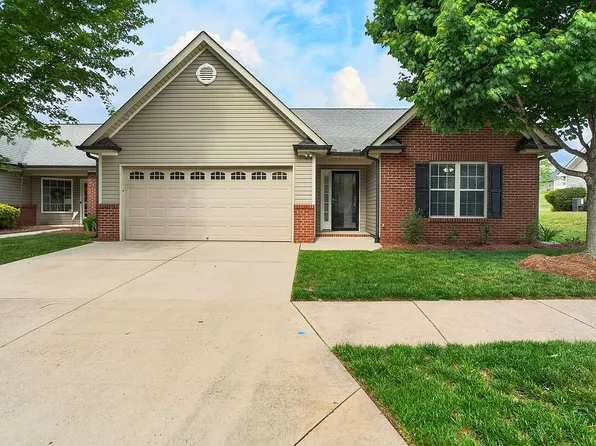4434 Weatherton Dr, Kernersville, NC 27284