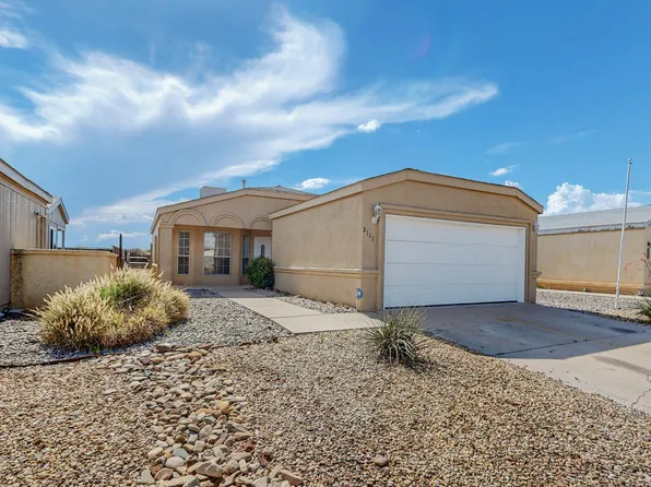 2111 High Desert Ct NE, Rio Rancho, NM 87144