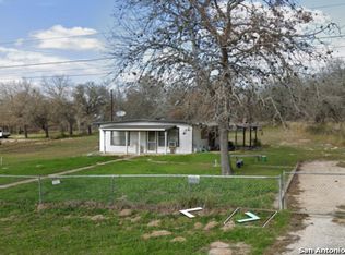 1333 Single Tree Dr, San Antonio, TX 78264