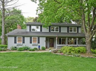 230 Crooked Ln, North Barrington, IL 60010
