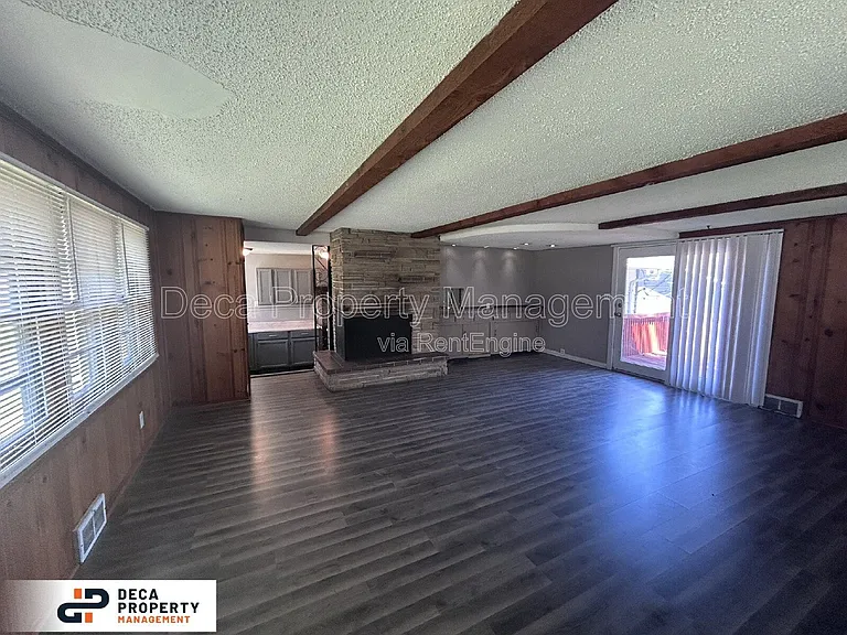 9224 Kathlyn Dr — Photo 4