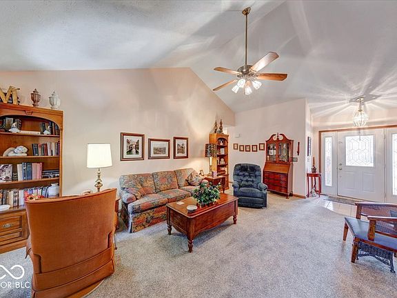 4th image of 2371 Willow Lakes East Blvd
