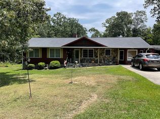 13 Mahan Ln, Rydal, GA 30171