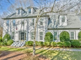 808 Brightwood Ln, Matthews, NC 28105