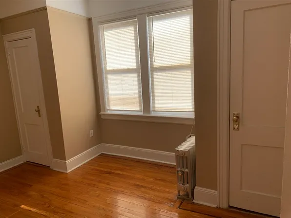 58-69 59th Street image 10 of 13