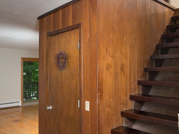 2nd image of 67 Fuller Ln