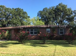 6305 Autlan Dr, Jacksonville, FL 32210