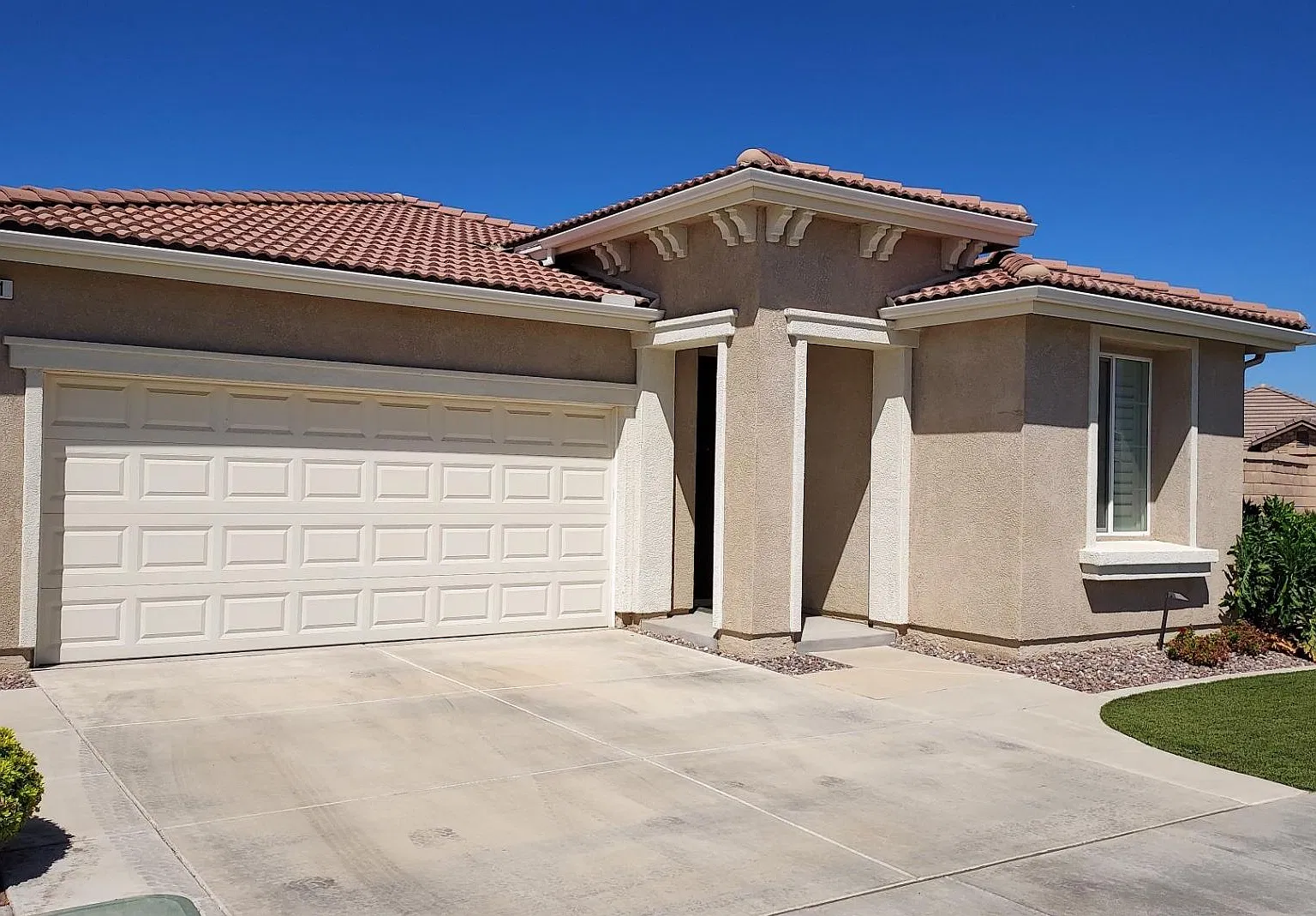 2 bed, 1600 sqft, $2,750 — Photo 1