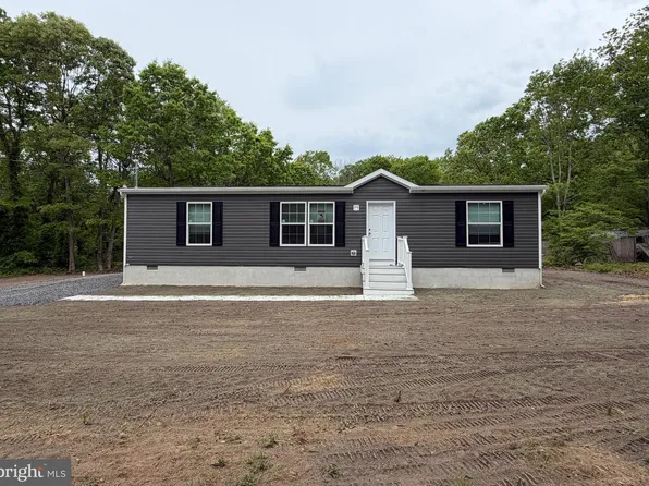 433 Poplar Rd, Millville, NJ 08332