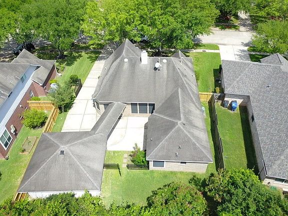 2nd image of 3310 Battle Creek Dr