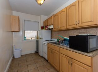20 Chestnut St APT 102, Malden, MA 02148