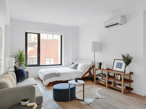 211 W 29th St APT 8A, New York, NY 10001