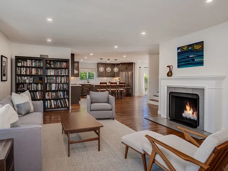 4778 Lucille Dr — Photo 17