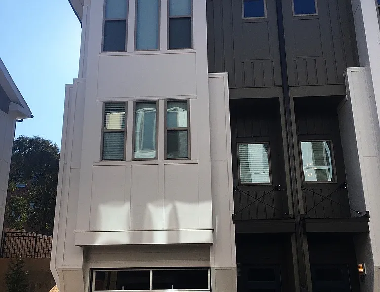 338 Helix Way — Photo 1