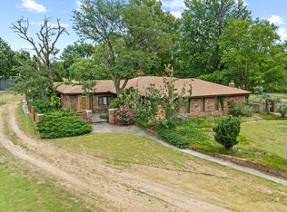 1376 N Ridge Rd, Peck, KS 67120