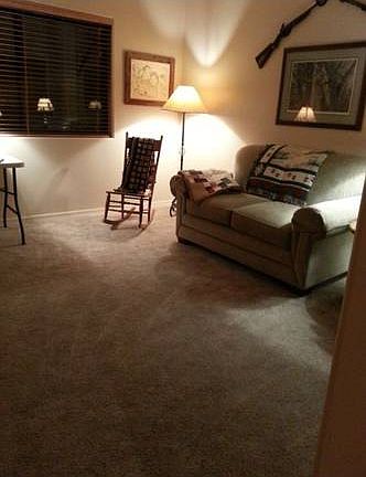 Large Guestroom 1 of 2