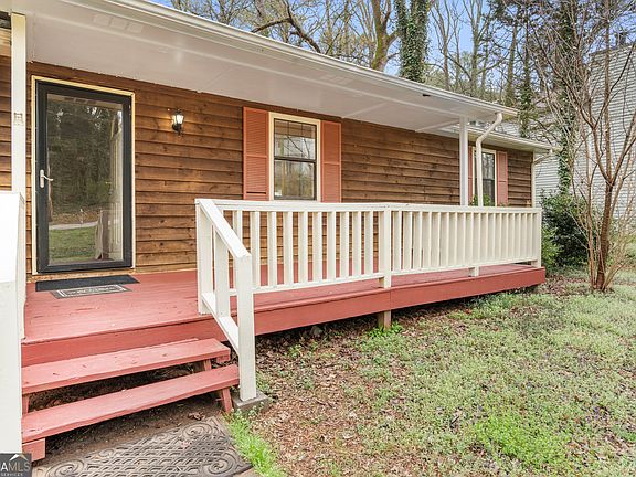 4th image of 127 Fairview Way