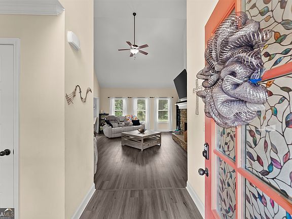 5th image of 225 Manor Mill Way